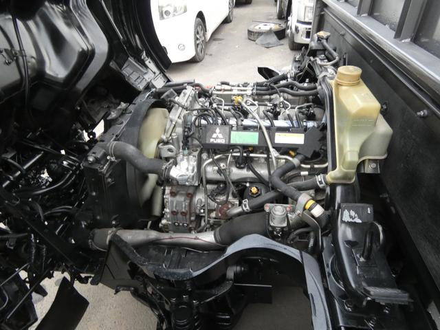 キャンター 　２トン　平ボディー　マニュアル　メッキパーツ　　パワステ　パワーウィンドウ　バックカメラ付き　タ－ボ　ディーゼル　２５１１１７（34枚目）