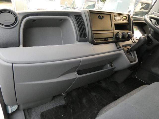 キャンター 1・5トン アルミバン 4WD メッキパーツ パワステ パワーウィンドウ バックカメラ付き タ-ボ ディーゼル ドライブレコーダー付き 251118(12枚目)