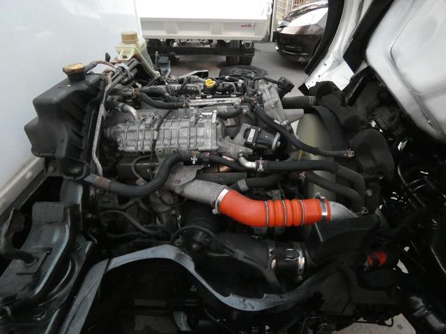 キャンター 1・5トン アルミバン 4WD メッキパーツ パワステ パワーウィンドウ バックカメラ付き タ-ボ ディーゼル ドライブレコーダー付き 251118(28枚目)