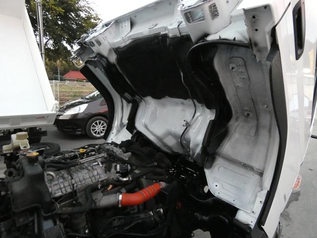 キャンター 1・5トン アルミバン 4WD メッキパーツ パワステ パワーウィンドウ バックカメラ付き タ-ボ ディーゼル ドライブレコーダー付き 251118(29枚目)