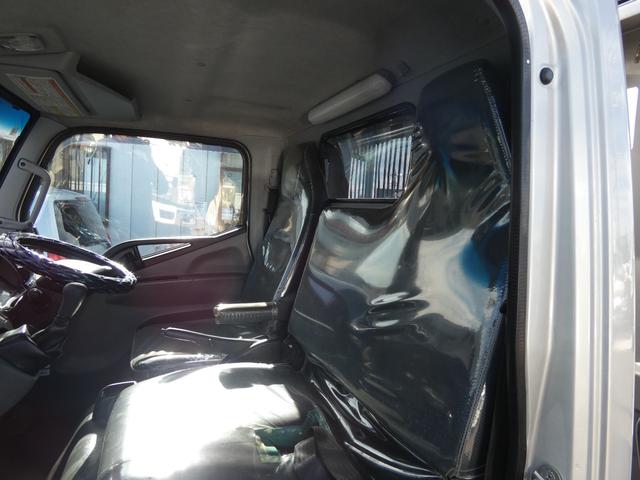 キャンター ダンプ　３トン　ダンプ　マニュアル　メッキパーツ　　タ－ボ　ディーゼル　ＥＴＣ付　ナビゲーション　付き　パワステ　パワーウィンドウ　２５１１１１（21枚目）