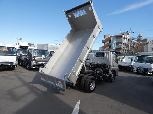 キャンター ダンプ　３トン　ダンプ　マニュアル　メッキパーツ　　タ－ボ　ディーゼル　ＥＴＣ付　ナビゲーション　付き　パワステ　パワーウィンドウ　２５１１１１（33枚目）