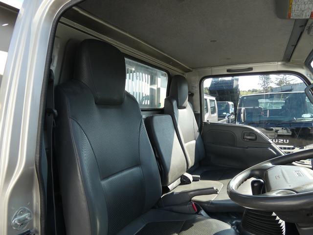 キャンター 　２トン　ダンプ　コボレーン付き　パワーウィンドウ　パワステ　　３人乗り　２ドア　２５１１０４（17枚目）