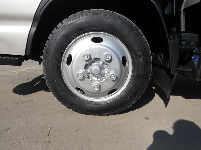 キャンター 　２トン　ダンプ　コボレーン付き　パワーウィンドウ　パワステ　　３人乗り　２ドア　２５１１０４（23枚目）