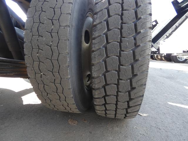 キャンター 　２トン　ダンプ　コボレーン付き　パワーウィンドウ　パワステ　　３人乗り　２ドア　２５１１０４（28枚目）