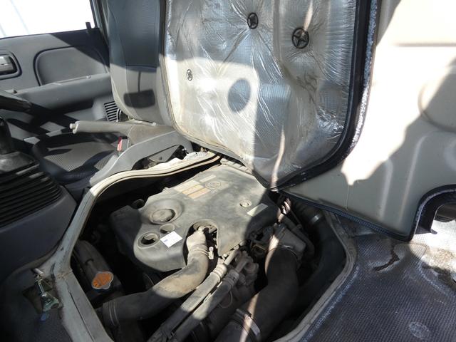 エルフトラック 　１．５トン　　平ボディー　メッキパーツ　　パワステ　パワーウィンドウ　　タ－ボ　ディーゼル　ＥＴＣ付　２５１１２７（33枚目）