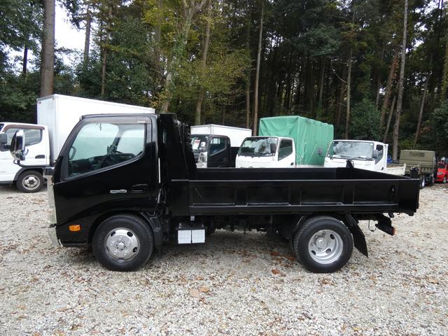 デュトロ 3トン ダンプ パワーウィンドウ パワステ 3人乗り ディーゼル 250951(5枚目)