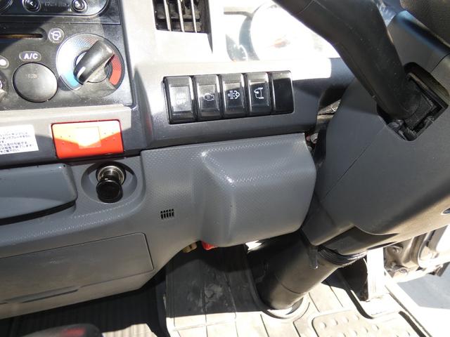 エルフトラック ダンプ　２トン　オートマ　ダンプ　三方開　ディーゼル　ターボ　ＥＴＣ付　電動ミラー　２５０９５４（15枚目）