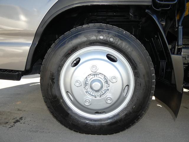 エルフトラック ダンプ　２トン　オートマ　ダンプ　三方開　ディーゼル　ターボ　ＥＴＣ付　電動ミラー　２５０９５４（26枚目）