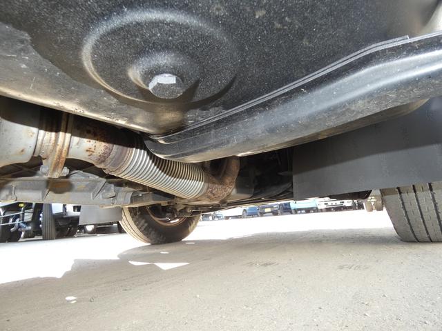 キャンター 　１．５トン　平ボディ　オートマ　ＥＴＣ　１．５００ＫＧ　三方開　ディーゼル　ターボ　パワーウィンドウ　パワステ　エアバック付き　　２５１１２９（35枚目）