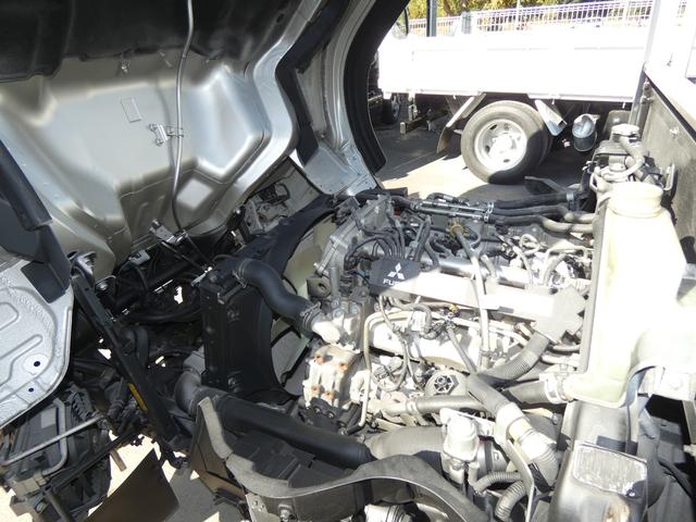 キャンター 　１．５トン　平ボディ　オートマ　ＥＴＣ　１．５００ＫＧ　三方開　ディーゼル　ターボ　パワーウィンドウ　パワステ　エアバック付き　　２５１１２９（41枚目）