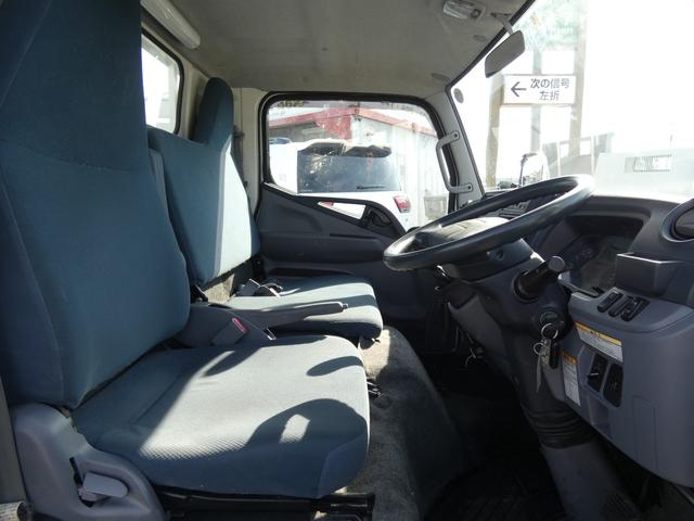 キャンター 　Ｈ２７　マニュアル　２トン　平ボディ　マニュアル　ディーゼル　ターボ　パワーウィンドウ　パワステ　電動ミラー　２５１０３７（15枚目）