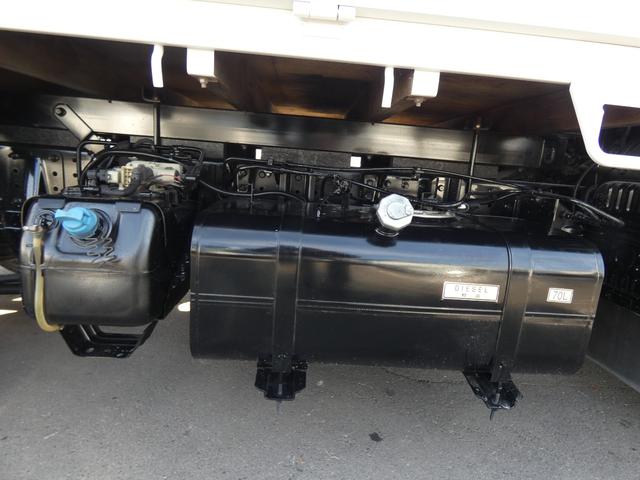 キャンター 　Ｈ２７　マニュアル　２トン　平ボディ　マニュアル　ディーゼル　ターボ　パワーウィンドウ　パワステ　電動ミラー　２５１０３７（32枚目）