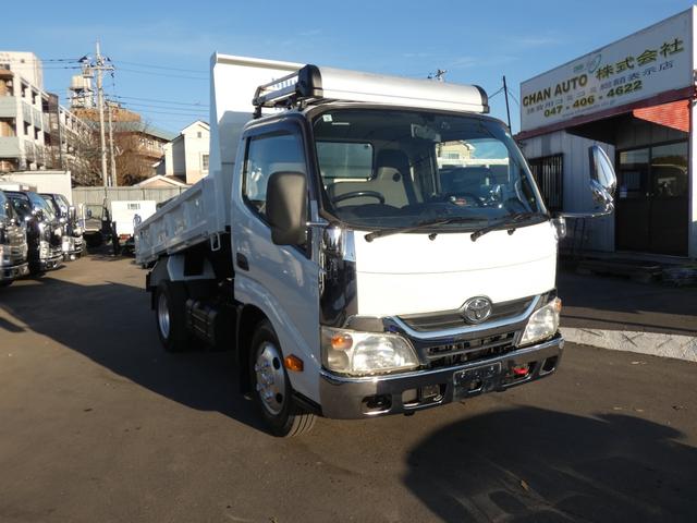 ダイナトラック 　Ｈ２７　３トンダンプ　ＥＴＣ付　マニュアル　ディーゼル　ターボ　パワーウィンドウ　パワステ　２５１１１０（3枚目）