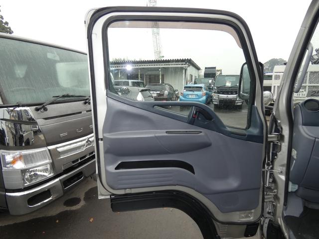 キャンター ダンプ 2トン ダンプ オトマ ナビ バックカメラ付き メッキパーツ 電動ミラー 三方開 パワーウインドウ パワーステ ディーゼル ターボ 251134(17枚目)