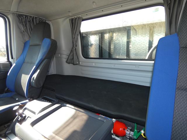 ギガ セルフローダー13500KG 車検付 ハイジャッキ ラジコン付 ETC 7速マニュアルスロープハンガー 251206(21枚目)