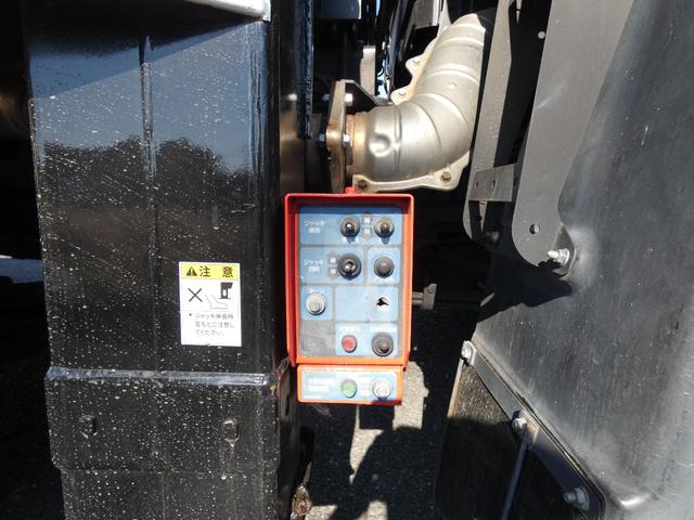 ギガ セルフローダー13500KG 車検付 ハイジャッキ ラジコン付 ETC 7速マニュアルスロープハンガー 251206(51枚目)