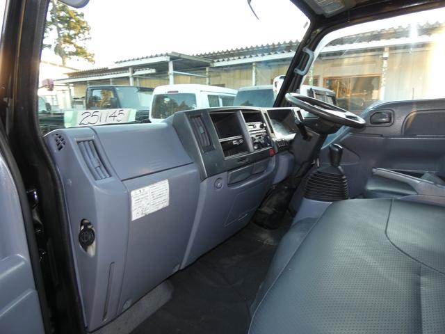 エルフトラック 　２トン　ダンプ　マニュアル　積載量２０００ｋｇ　２ドア　パワステ　パワーウィンドウ　ディーゼル　タボ　２５１１４５（17枚目）