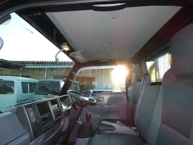 エルフトラック 　２トン　ダンプ　マニュアル　積載量２０００ｋｇ　２ドア　パワステ　パワーウィンドウ　ディーゼル　タボ　２５１１４５（19枚目）