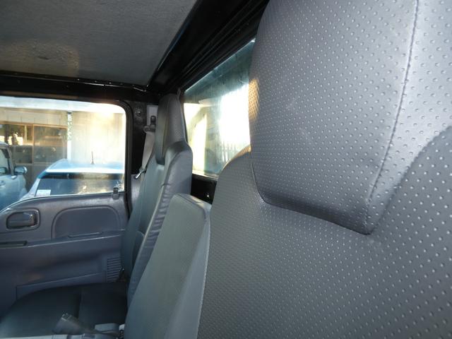 エルフトラック 　２トン　ダンプ　マニュアル　積載量２０００ｋｇ　２ドア　パワステ　パワーウィンドウ　ディーゼル　タボ　２５１１４５（20枚目）