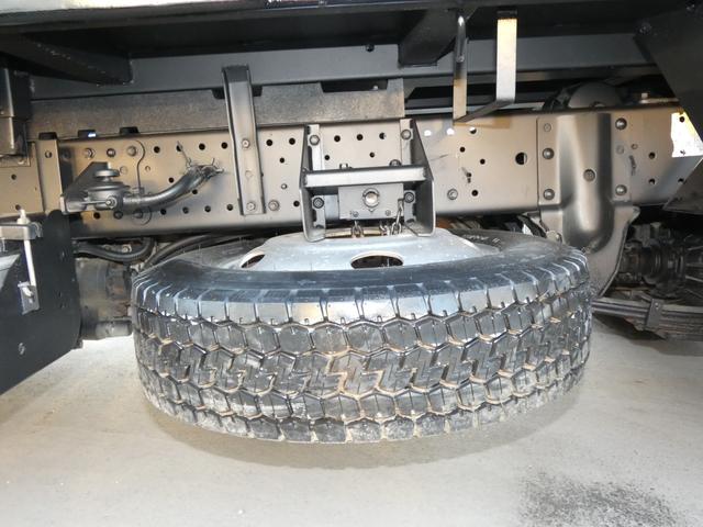 エルフトラック 　２トン　ダンプ　マニュアル　積載量２０００ｋｇ　２ドア　パワステ　パワーウィンドウ　ディーゼル　タボ　２５１１４５（27枚目）