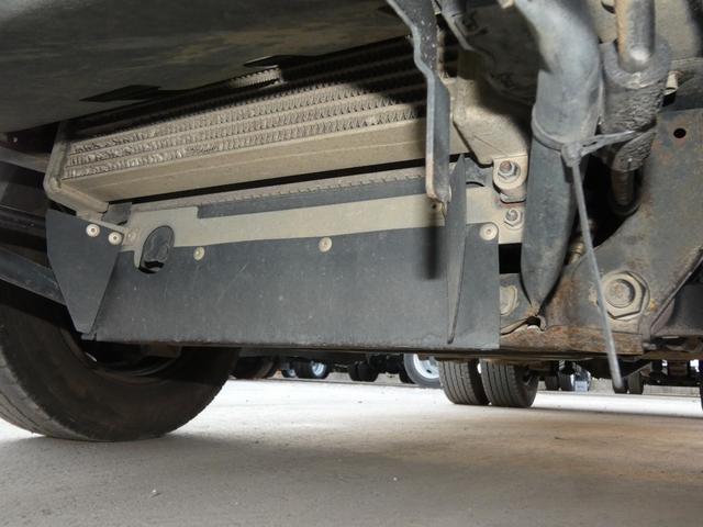 エルフトラック 　２トン　ダンプ　マニュアル　積載量２０００ｋｇ　２ドア　パワステ　パワーウィンドウ　ディーゼル　タボ　２５１１４５（34枚目）