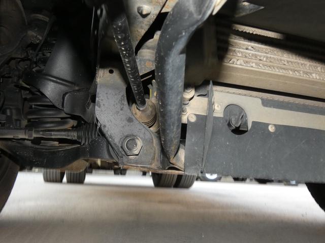 エルフトラック 　２トン　ダンプ　マニュアル　積載量２０００ｋｇ　２ドア　パワステ　パワーウィンドウ　ディーゼル　タボ　２５１１４５（35枚目）