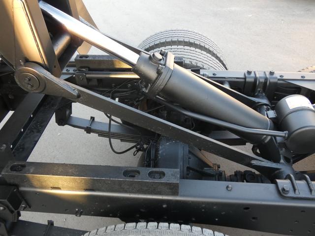 エルフトラック 　２トン　ダンプ　マニュアル　積載量２０００ｋｇ　２ドア　パワステ　パワーウィンドウ　ディーゼル　タボ　２５１１４５（38枚目）