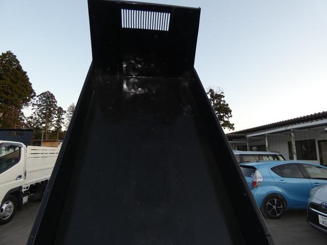 エルフトラック 　２トン　ダンプ　マニュアル　ＥＴＣ　　積載量２０００ｋｇ　２ドア　パワステ　パワーウィンドウ　ディーゼル　タボ　　２５１１４４（44枚目）