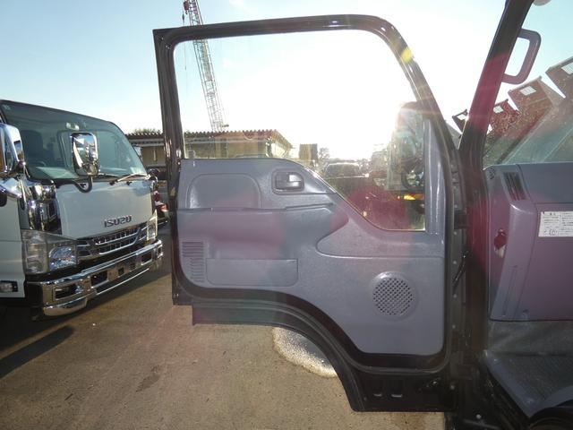 エルフトラック 　２トン　マニュアル　ダンプ　メッキパーツ　ディーゼル　タ－ボ　ＥＴＣ　パワーウインドウ　パワステ　２５１２０８（22枚目）