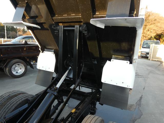 エルフトラック 　３トン　マニュアル　ダンプ　メッキパーツ　ディーゼル　タ－ボ　ＥＴＣ　パワーウインドウ　パワステ　ドライブレコーダー付き　２５１１２４（43枚目）