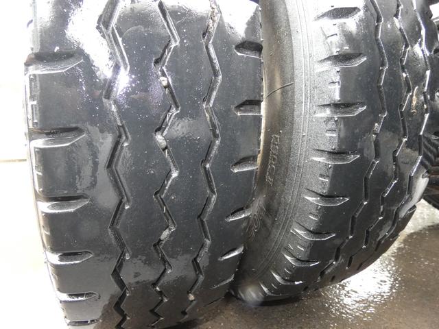 エルフトラック 2トン マニュアル ダンプ メッキパーツ ディーゼル タ-ボ パワーウインドウ パワステ 251214(29枚目)