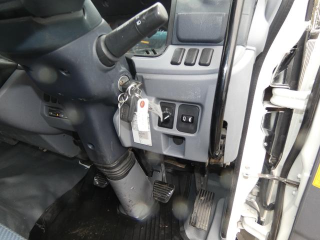 キャンター 　３トン　マニュアル　ダンプ　ＥＴＣ　メッキパーツ　ディーゼル　タ－ボ　　パワーウインドウ　パワステ　電動ミーラ　２５１１１５（10枚目）