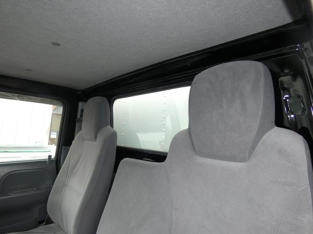 エルフトラック 　１．５ｔ　パネルバン　４ＷＤ　マニュアル　パワーウィンドウ　　メッキパーツ　パワステ　　タ－ボ　ディーゼル　バックカメラ　２５１２０９（24枚目）