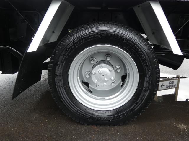 エルフトラック 　１．５ｔ　パネルバン　４ＷＤ　マニュアル　パワーウィンドウ　　メッキパーツ　パワステ　　タ－ボ　ディーゼル　バックカメラ　２５１２０９（29枚目）