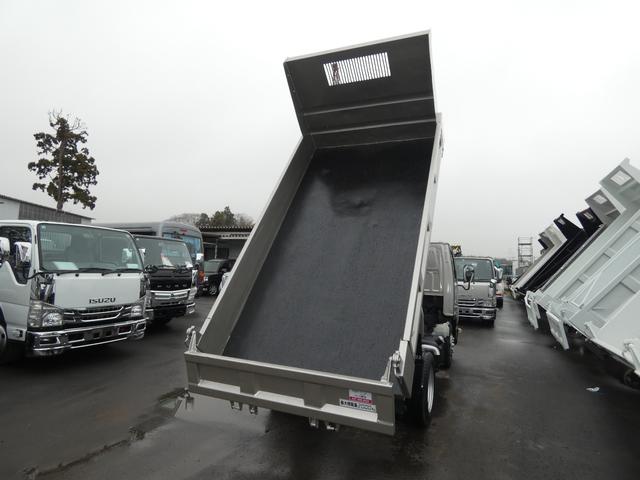エルフトラック 　２トン　マニュアル　ダンプ　メッキパーツ　ディーゼル　タ－ボ　　　パワステ　２５１１３６（35枚目）