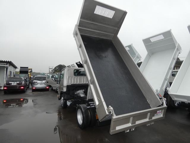エルフトラック 　２トン　マニュアル　ダンプ　メッキパーツ　ディーゼル　タ－ボ　　　パワステ　２５１１３６（37枚目）