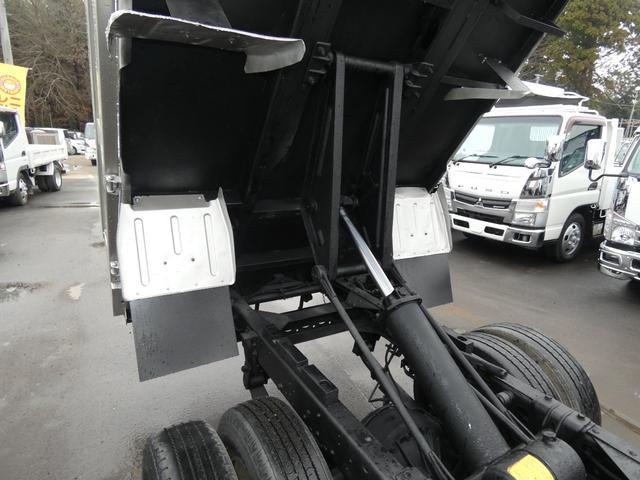 エルフトラック 　２トン　マニュアル　ダンプ　メッキパーツ　ディーゼル　タ－ボ　　　パワステ　２５１１３６（42枚目）