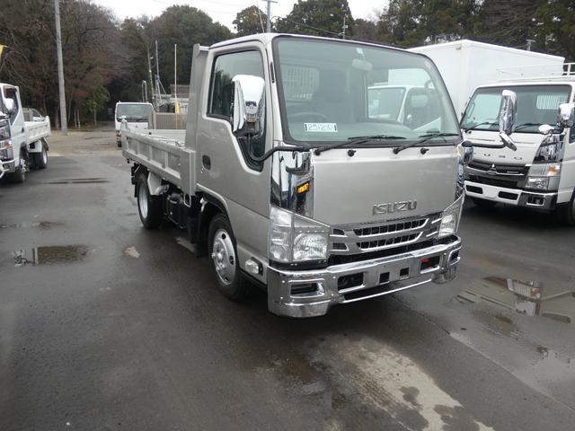 エルフトラック 　２トン　マニュアル　ダンプ　メッキパーツ　ディーゼル　タ－ボ　　　パワステ　パワーウインドウ　コボレーンフレーム付き　２５１２１０（3枚目）