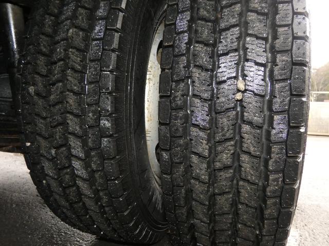 エルフトラック 　２トン　マニュアル　ダンプ　メッキパーツ　ディーゼル　タ－ボ　　　パワステ　パワーウインドウ　コボレーンフレーム付き　２５１２１０（30枚目）