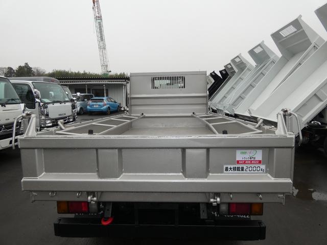 エルフトラック 　２トン　マニュアル　ダンプ　メッキパーツ　ディーゼル　タ－ボ　　　パワステ　パワーウインドウ　コボレーンフレーム付き　２５１２１０（32枚目）