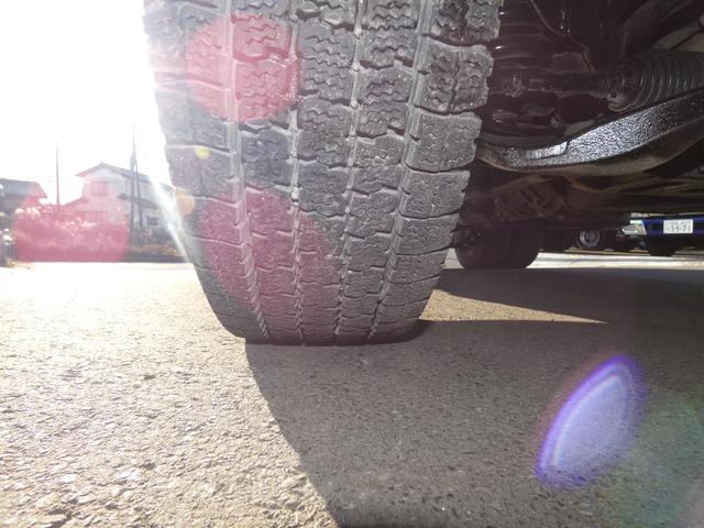 エルフトラック 　３トン　マニュアル　ダンプ　ＥＴＣ　メッキパーツ　ディーゼル　タ－ボ　　　パワステ　パワーウインドウ　コボレーンフレーム付き　２５１２１８（32枚目）