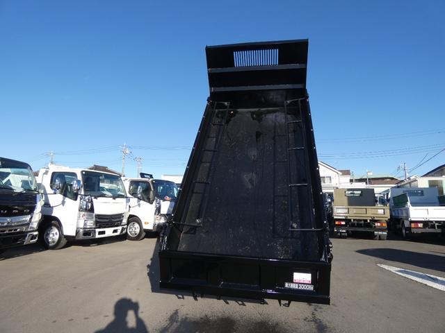 エルフトラック 　３トン　マニュアル　ダンプ　ＥＴＣ　メッキパーツ　ディーゼル　タ－ボ　　　パワステ　パワーウインドウ　コボレーンフレーム付き　２５１２１８（39枚目）