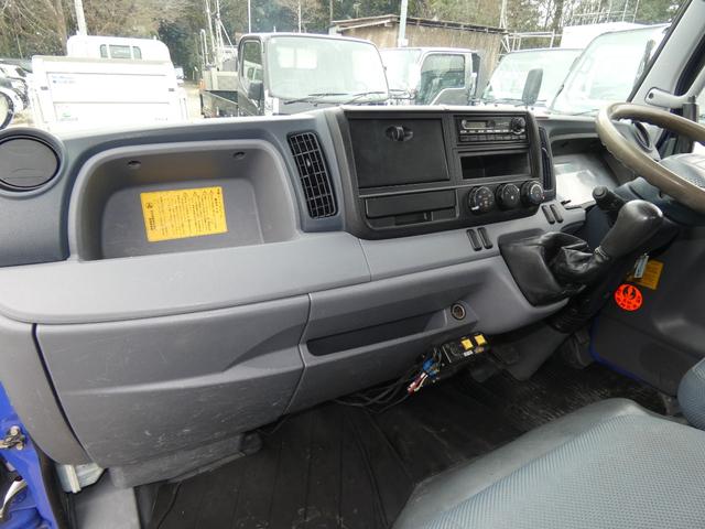 キャンター 　３トン　マニュアル　ダンプ　メッキパーツ　ディーゼル　タ－ボ　　　パワステ　パワーウインドウ電動　コボレーン　２５１２３２（21枚目）