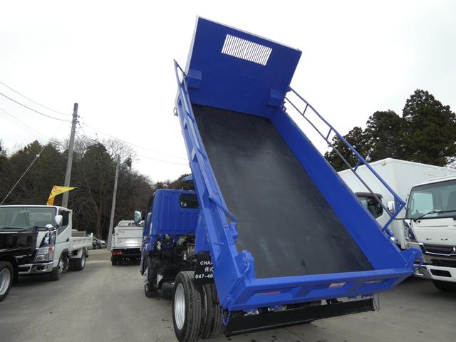 キャンター 　３トン　マニュアル　ダンプ　メッキパーツ　ディーゼル　タ－ボ　　　パワステ　パワーウインドウ電動　コボレーン　２５１２３２（44枚目）