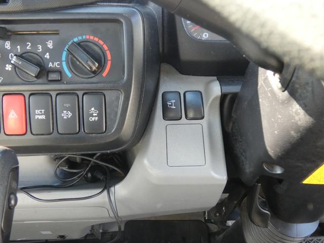 デュトロ 　２　トン　オートマ　平ボディ　ＥＴＣ　電動ミラー・　ディーゼル　ターボ　三方開　アイドリングストップ　２５１１４０（13枚目）