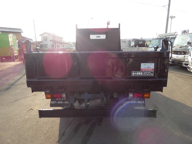 キャンター 　３トン　ダンプ　マニュアル　ＥＴＣ　電動ミラー・　ディーゼル　ターボ　三方開　コボレーン　フレーム　付き　２５１２３６（4枚目）