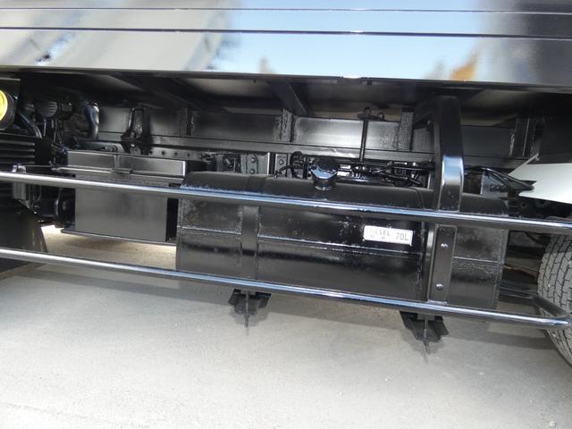 キャンター 　１．５ｔ　パネルバン　オートマ　４ＷＤ　バックカメラ　ディーゼルターボ　パワステ　パワーウインドウメッキパーツ　ドライブレコーダー付き　２５１２２１（32枚目）