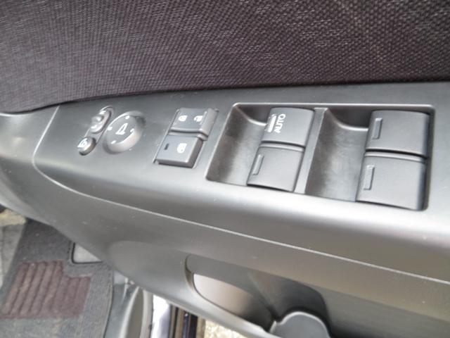 G SSパッケージ メモリーナビ フルセグ Bluetooth DVD再生 両側パワースライドドア HIDヘッドライト オートライト フォグランプ付き スマートキー プッシュスタート ステアスイッチ 純正14インチAW(47枚目)