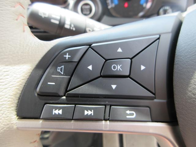 デイズ ボレロ　Ｘ　ハーフレザーシート　衝突被害軽減ブレーキ　レーンアシスト　オートハイビーム　純正９インチＳＤナビ　アラウンドビューカメラ　フロントドライブレコーダー　Ｂｌｕｅｔｏｏｔｈオーディオ　フルセグテレビ（6枚目）